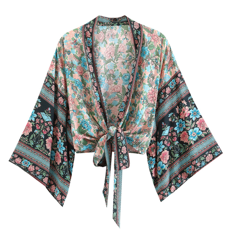 Fashionable Beach Top, Fashionable Printed Batwing Sleeve Bohemian Beach Cover-Up Top for Women Fashionable Beach Top, Fashionable Printed Batwing Sleeve Bohemian Beach Cover-Up Top for Women