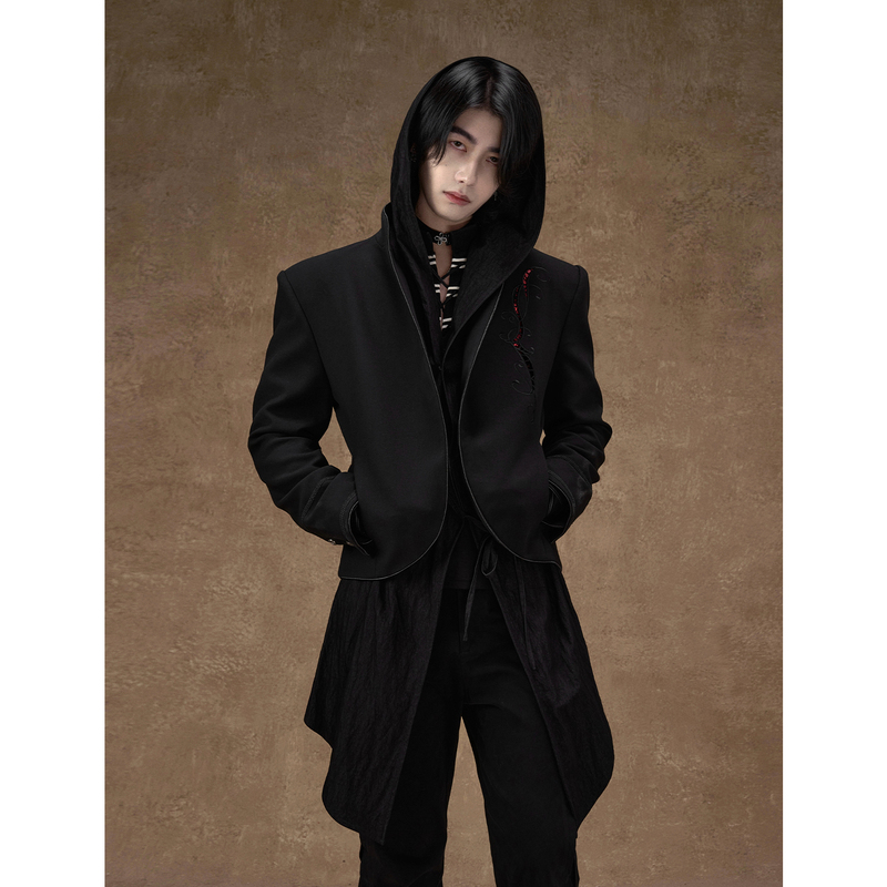 Balitone "Red Eyes" High-End Cut-Out Embroidered Short Blazer with Red Inner Lining, Buttonless Stand Collar, Waist-Cinching Jacket