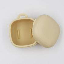 Pacifier storage box dust-proof baby teether chewing toy portable storage box when going out