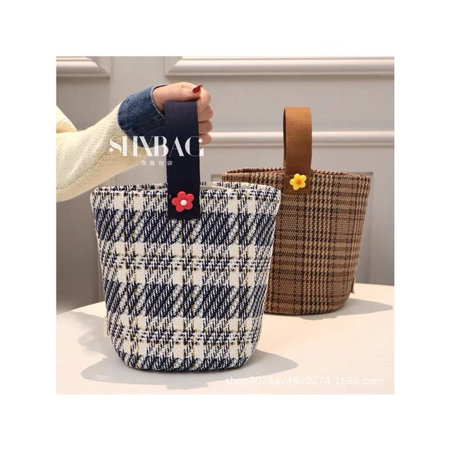Fashionable and Simple Plaid Korean Canvas Bucket Bag, Casual and Versatile Mommy Bag, Thickened Lunch Box Bag, Handbag
