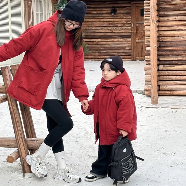 儿童冬季时尚新宠：长款保暖休闲百搭棉服