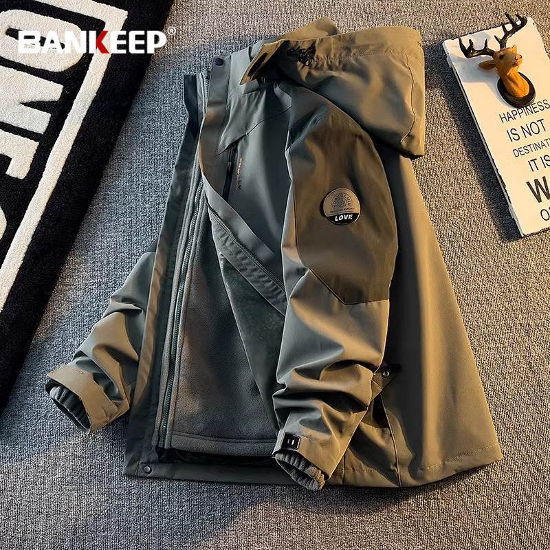 High-End Men's Outdoor Jacket for Spring, Autumn and Winter 2026, New Style, Windproof, Detachable Three-In-One Jacket for Men