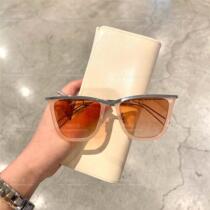 Sunglasses are available for both men and women from big brands·Sunglasses are available for 10 shots cash on delivery