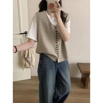 Retro style rainbow button round neck knitted vest for women autumn layered versatile sleeveless sweater top trendy