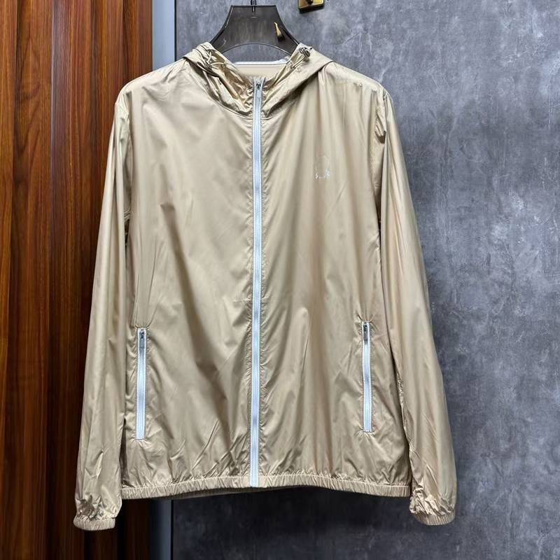 Italian Old Money Style 2026 Spring/Summer New Fashion Badge Embroidery Lightweight Hooded Jacket Men's Sun Protection Jacket