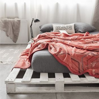 High-quality cloud blanket nordic blanket flannel coral velvet blanket thickened autumn and winter leisure blanket