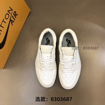 Order (WeChat: 8303687) popular mens beanie shoes fashionable and versatile casual shoes mens classic business leather