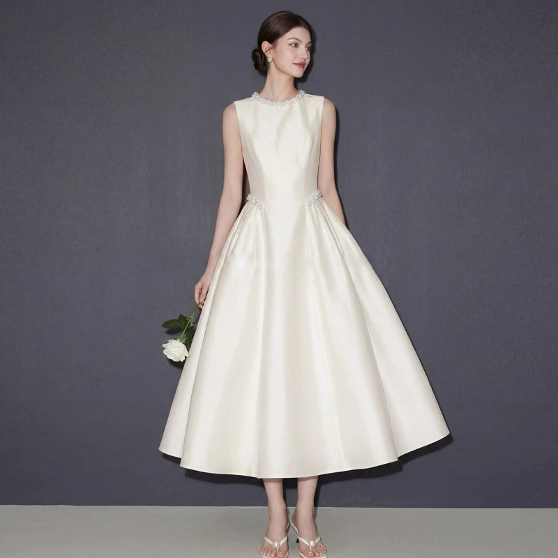 Evening Dress for Women 2026 New Style Light Luxury Niche Adult Ceremony Banquet Elegant Engagement Registration Travel Photography Dress