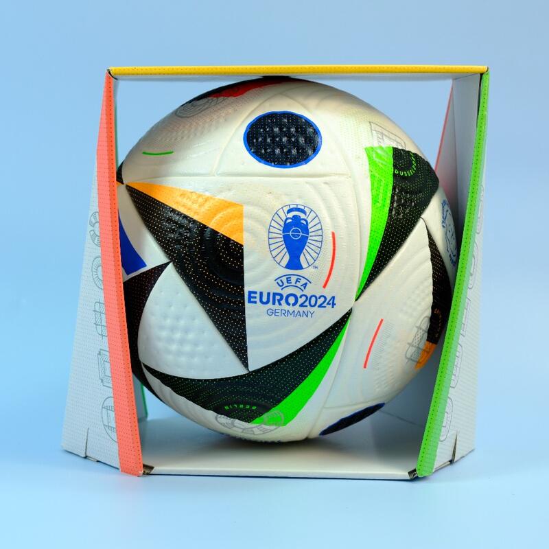 Ross Sports Genuine Adidas 2024 European Cup Fifa Match High-End a Standard No. 5 Football Iq3682