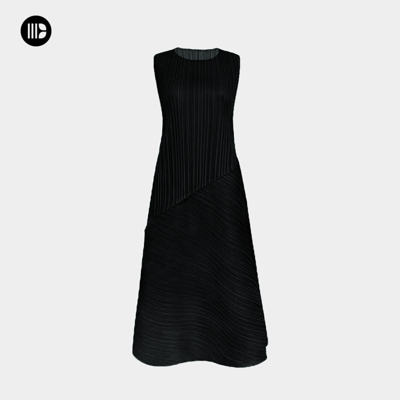 Qingbei丨 Pleated Niche Design Loose Dress for Women, Slimming Patchwork Round Neck Elegant Mid-Length Dress