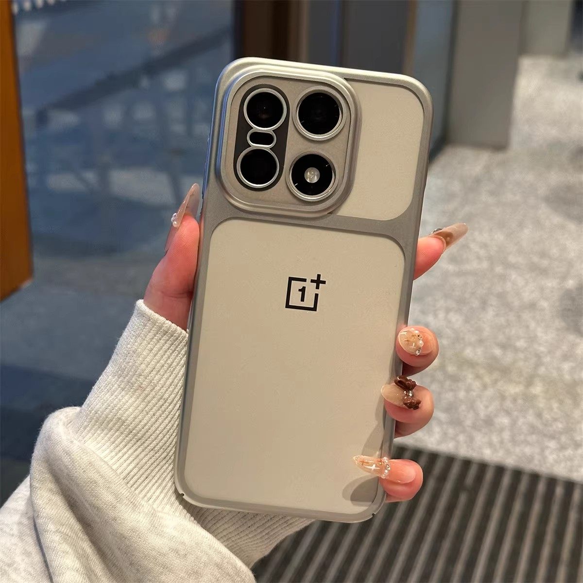 Подходит для ультратонкого матового чехла для мобильного телефона Oneplus 15 с гальваническим покрытием, новой полупрозрачной линзы 1 + 15, комплексной защиты Oneplus ace6 от падения, ощущения от прикосновения к коже OnePlus 13, антипригарного отпечатка пальца 13t hard outer high-end sense Изображение 1