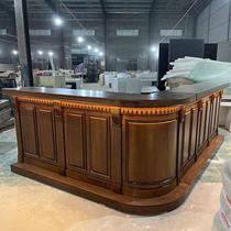 European solid wood retro bar coffee restaurant corner curved water bar cashier desk front desk milk tea clothing direct sales