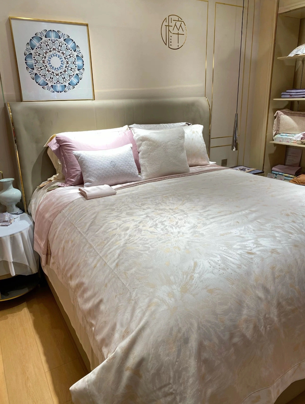 Luolai Home Textiles 2025 Autumn/Winter New Product Light Luxury Style All-Cotton Jacquard Four-Piece Set Pure Flowing Gold Ty1668-4