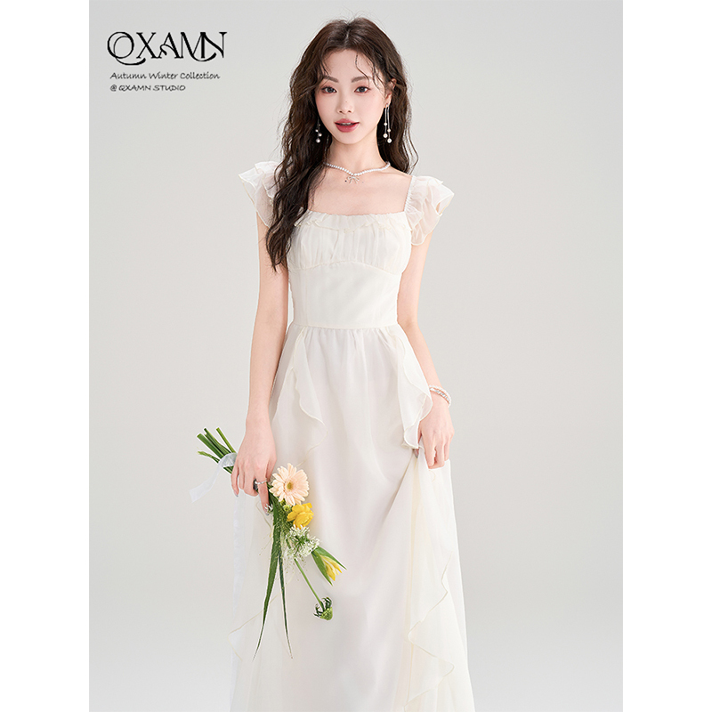 Autumn French-Style Ruffled Sleeveless Dress with Small Flutter Sleeves for Women, New Summer Model, Waist-Cinching, Slimming, Gentle Style Long Dress Autumn French-Style Ruffled Sleeveless Dress with Small Flutter Sleeves for Women, New Summer Model, Waist-Cinching, Slimming, Gentle Style Long Dress