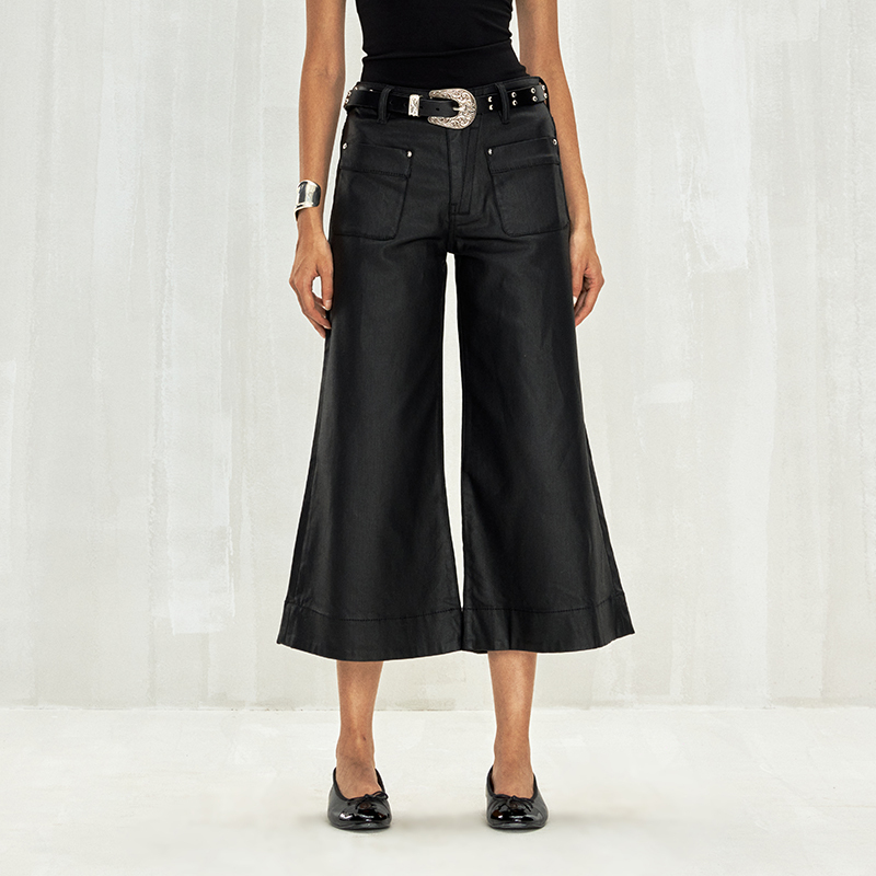Cdou A9(9) Waxed Denim Cropped Flared Pants Versatile Stretchy Black Wide-Leg Pants Retro Modern Leather Feel