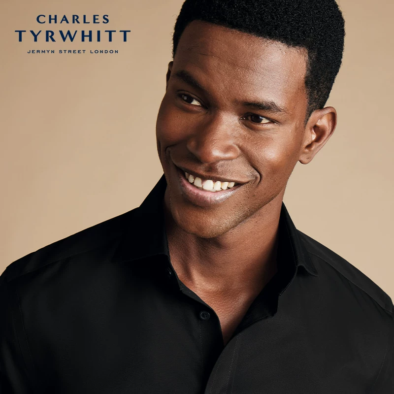 Черная хлопковая сорочка CHARLES TYRWHITT, slim fit