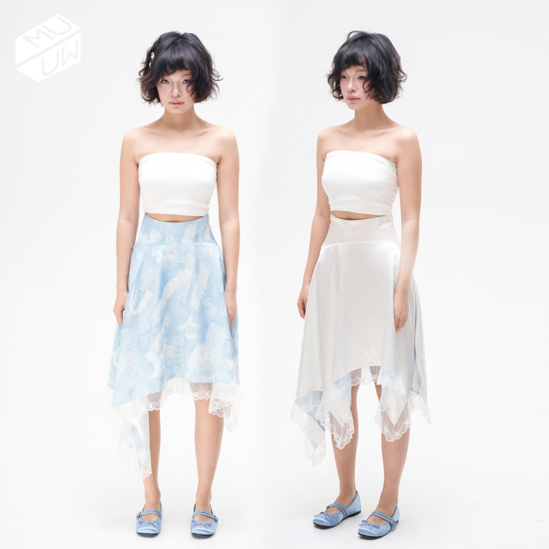 Muuw Reversible Skirt with Satin Lace Print, Asymmetrical Hem, Lace Splicing, Spring and Summer Nautical Style Waist-Cinching Skirt Muuw Reversible Skirt with Satin Lace Print, Asymmetrical Hem, Lace Splicing, Spring and Summer Nautical Style Waist-Cinching Skirt