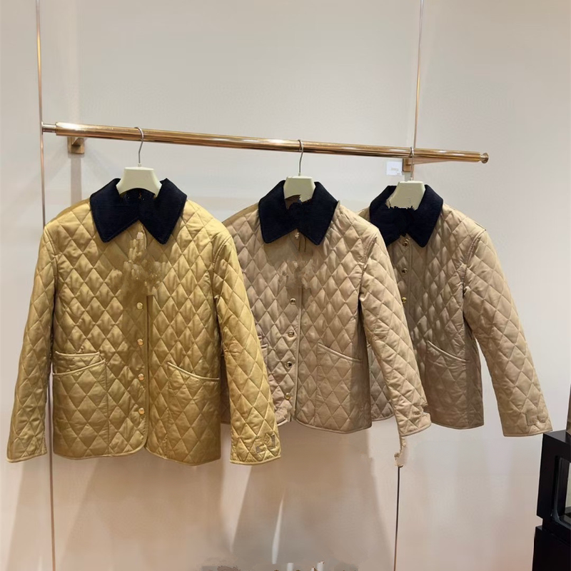 Popular Real-Shot 26 Classic Bb Corduroy Lapel R Diamond Plaid Cotton Jacket Gold Armor Cotton Coat Popular Real-Shot 26 Classic Bb Corduroy Lapel R Diamond Plaid Cotton Jacket Gold Armor Cotton Coat