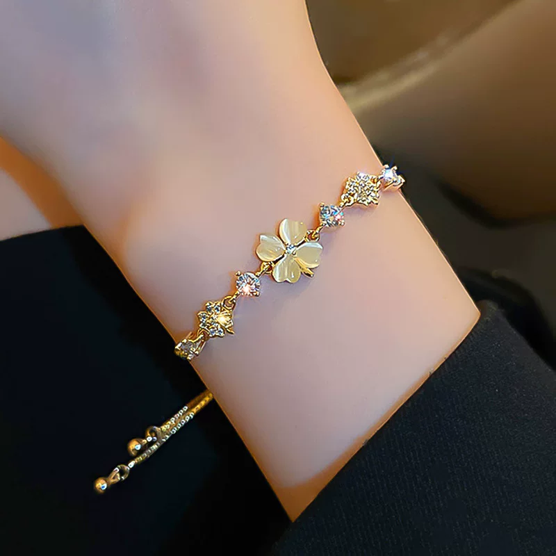 (Cross-border trading), fashionable crystal bracelet, universal accessory, European style, simple and elegant design, light luxury style