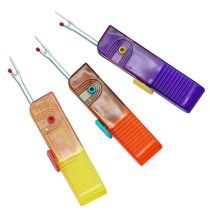 Foldable seam ripper multifunctional seam ripper cross-stitch thread picker clothing label tool seam removal artifact
