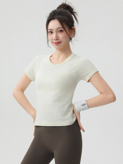 New Yoga Wear Short-Sleeved Slim-Fitting Sports Top for Women in Summer Breathable Quick-Drying Running Training Fitness T-Shirt