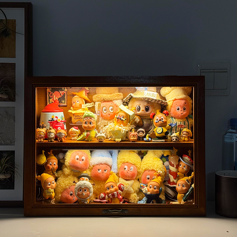 Figure storage box, medieval style solid wood double-layer display box, toys display cabinet, blind box, figure doll storage box