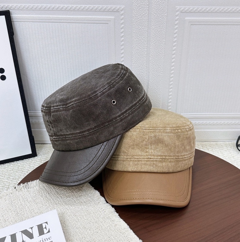 [Donut] Washed Vintage Cotton Flat-Top Navy Cap for Men and Women with Retro Pu Leather Brim Military Cap