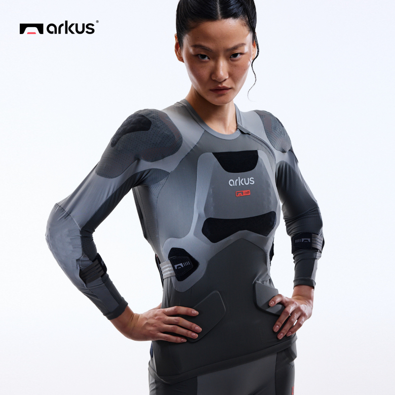 [Newly Launched] Arkus Professional Low-Temperature Ce2 Level Breathable and Non-Bulky Women's Snowboard Protective Gear Hp Series