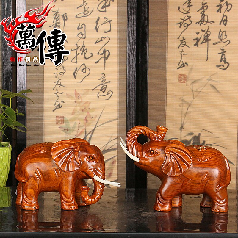 A Pair of Wooden Carvings of Elephants Made from Solid Rosewood, a Decorative Item for the Living Room, a Gift, and a Wooden Craft Ornament