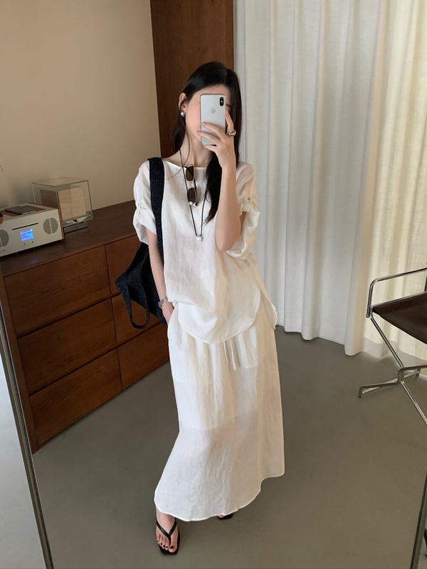 Touch Exkark Loose-Fitting Front and Back Linen Top + Skirt Two-Piece Set 4833 Touch Exkark Loose-Fitting Front and Back Linen Top + Skirt Two-Piece Set 4833