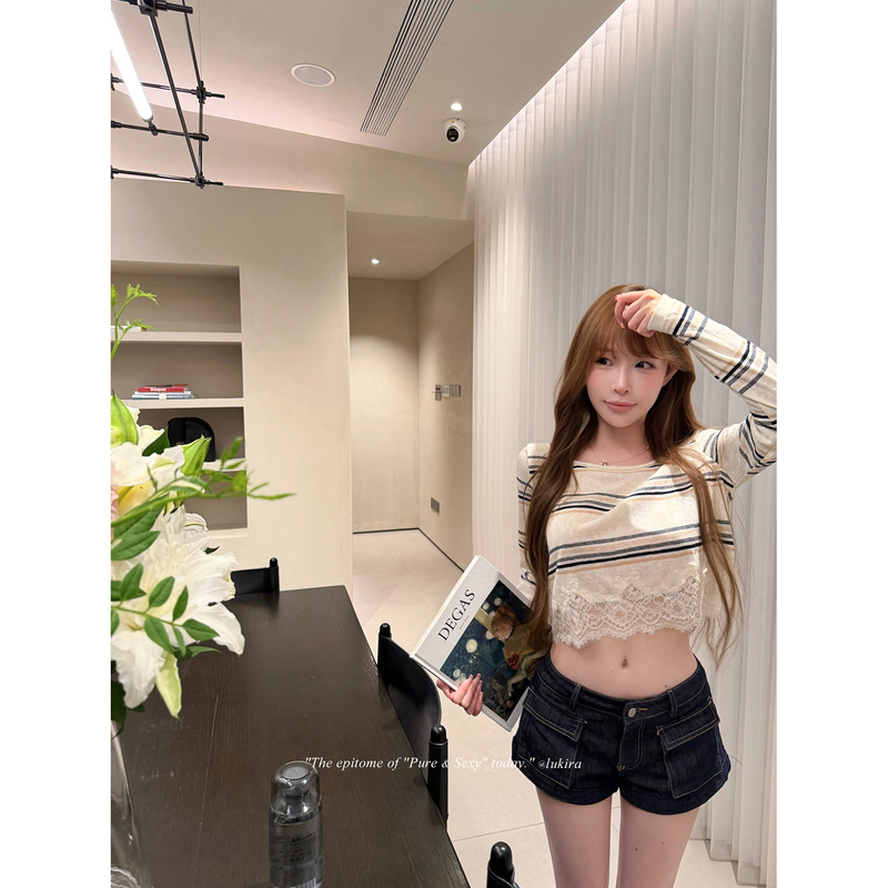 Lukira Afternoon Relaxation Style White and Gray Striped Lace Short Long-Sleeve T-Shirt for Women Summer Handmade Embroidered Top