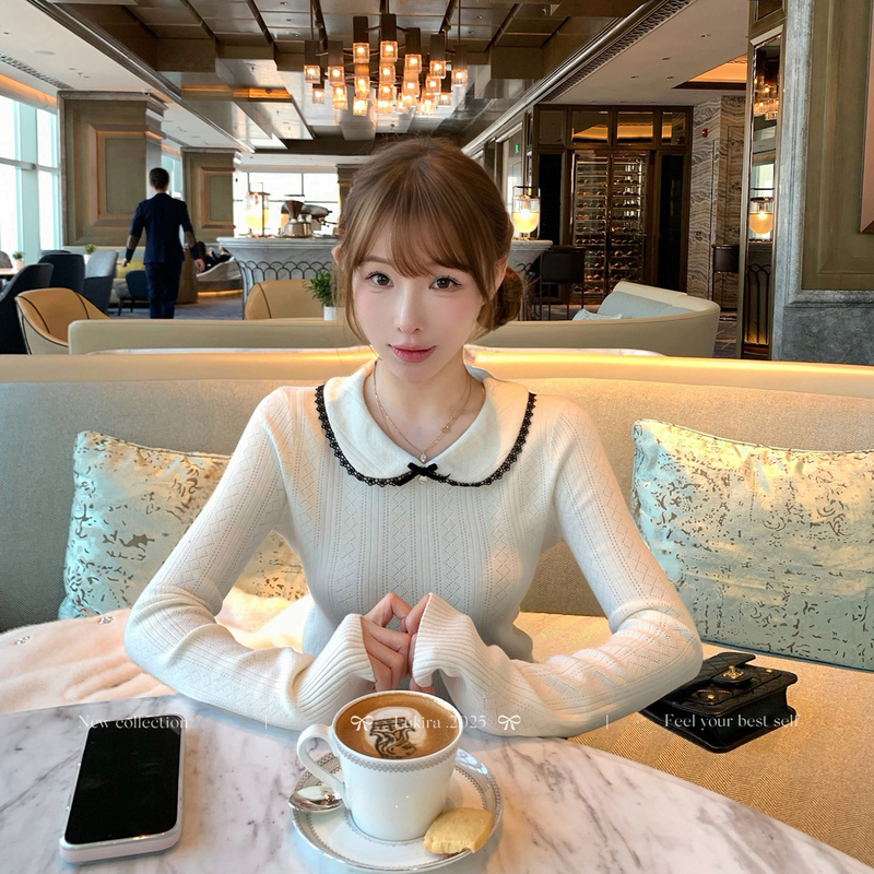 Lukira Tokyo Newspaper White Doll Collar Base Knit Sweater for Women, Autumn and Winter Slim Fit Inner Top