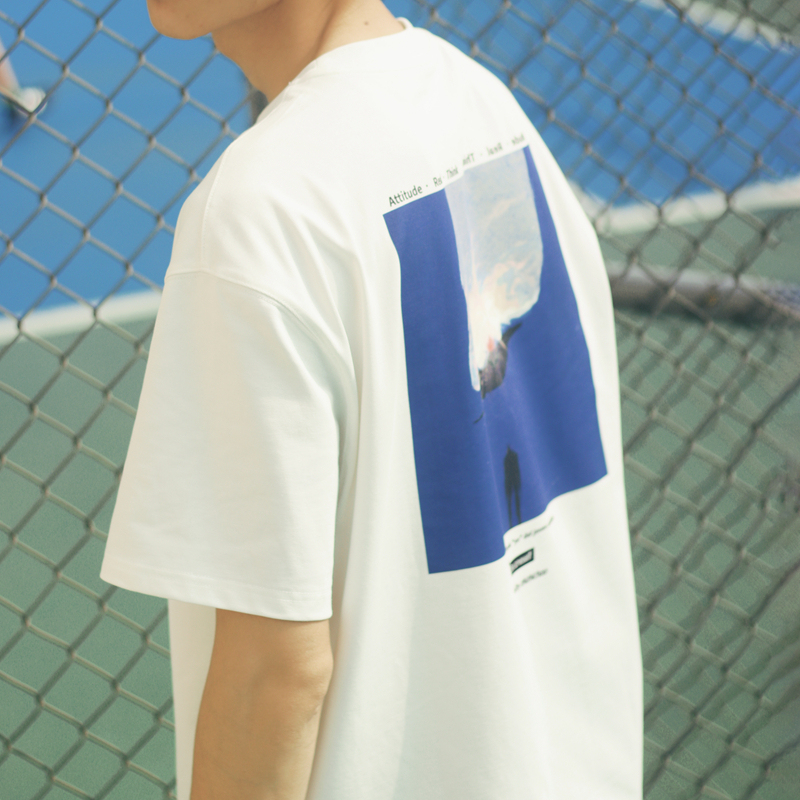 Artvoz【Light Gathering Clouds】Artist Original Limited Edition Illustration Print T-Shirt Sorona Small Neckline Short Sleeve