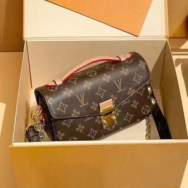 Suitable for Hong Kong Lv Imitation Luxury Women's Bags, Genuine Leather Monogram Small Square Bag, Shoulder Bag, Handbag, Crossbody Messenger Bag Suitable for Hong Kong Lv Imitation Luxury Women's Bags, Genuine Leather Monogram Small Square Bag, Shoulder Bag, Handbag, Crossbody Messenger Bag