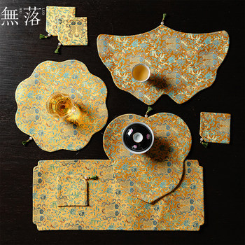 Wuluo chinese style floating gold and ginkgo leaf tea banquet Wuluo chinese style floating gold and ginkgo leaf tea banquet