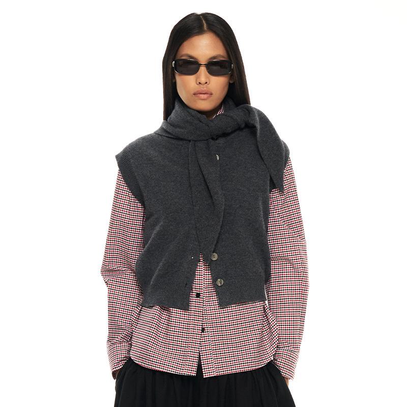 Hughum Gray 100% Sheep Wool Knitted Vest Outerwear Hughum Gray 100% Sheep Wool Knitted Vest Outerwear