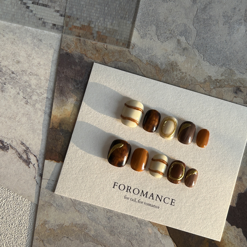 Foromance.【Pebble】Mocha Brown Tortoiseshell Color-Blocking Japanese Short Square Round Handmade Press-On Nails