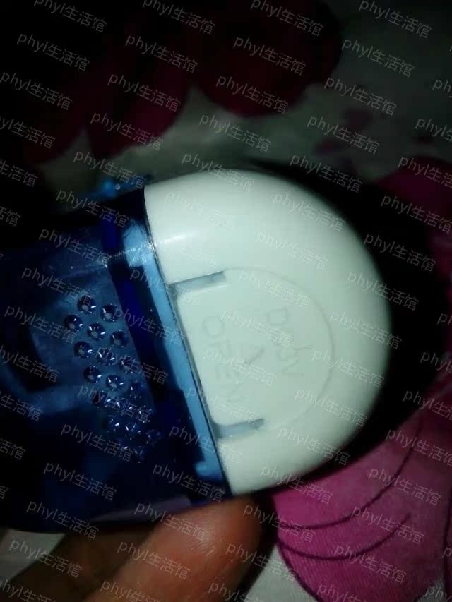 máy cắt lông xù quần áo hải phòng Tại chỗ Daiso daiso mini quần áo tẩy lông cạo râu bóng máy máy cắt tóc bóng pin máy cắt lông xù công nghiệp fd398-2