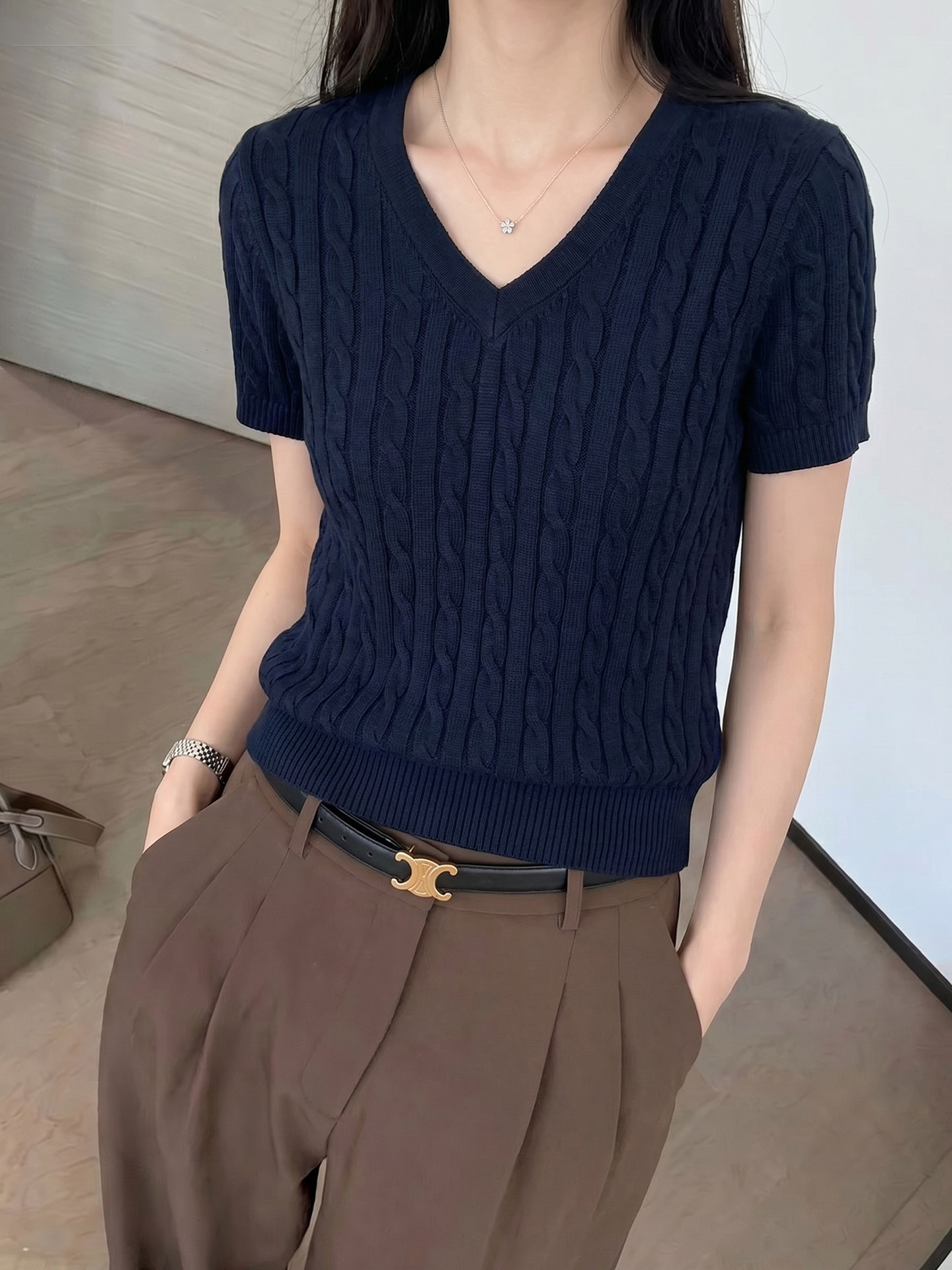 Women V-Neck Twist Knit Short Sleeve Slim Fit Summer Top