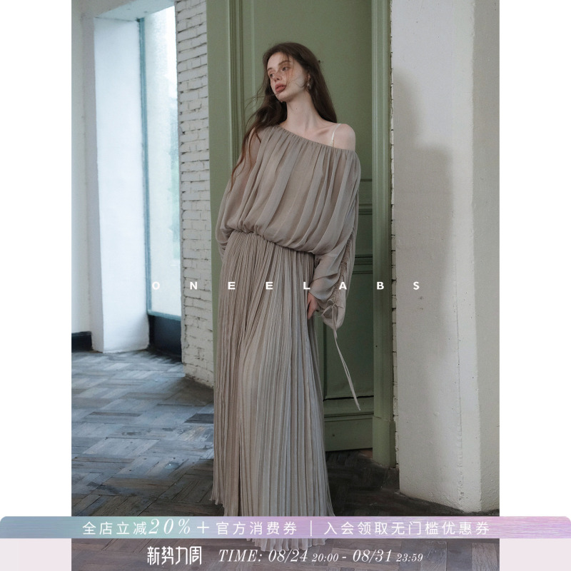 Oneelabs Original Brand/Luoyang Valley~Simulated Silk Three-Dimensional Drawstring Gray Top and Skirt Set for Women