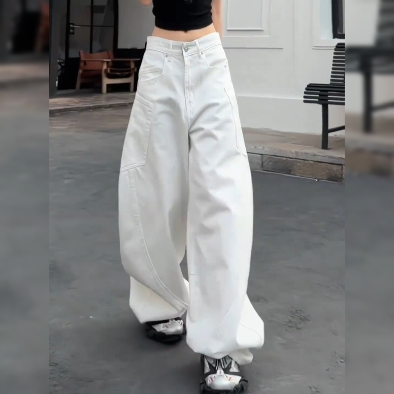 Plus-Size Stylish and Trendy Versatile Jeans for Women, 2026 Summer New High-Waisted Loose-Fitting Slimming Fashionable Scimitar Pants