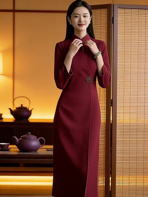 Mijie 2025 Winter New Chinese-Style Stand-Collar Dress for Women, Burgundy, Waist-Cinching, Slimming, Elegant Mid-Length Dress