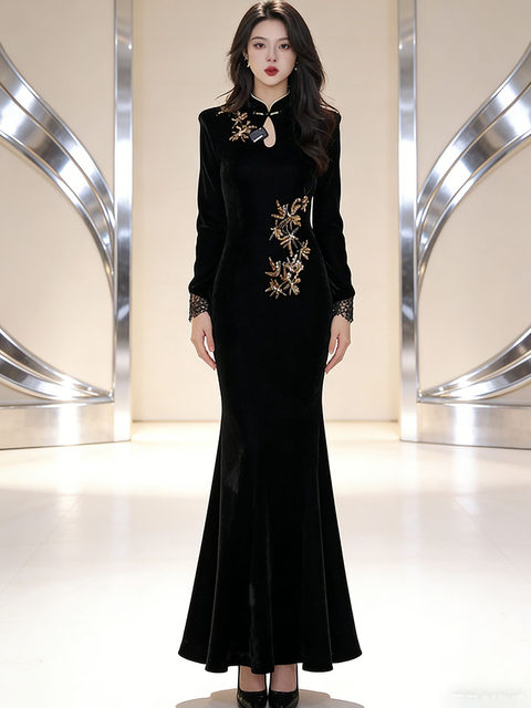 Mijinge's Gentle New Chinese-Style Black Embroidered Dress for Women, Long-Sleeved, Stand-Up Collar, Light Luxury, Elegant, High-End, and Sophisticated Dress