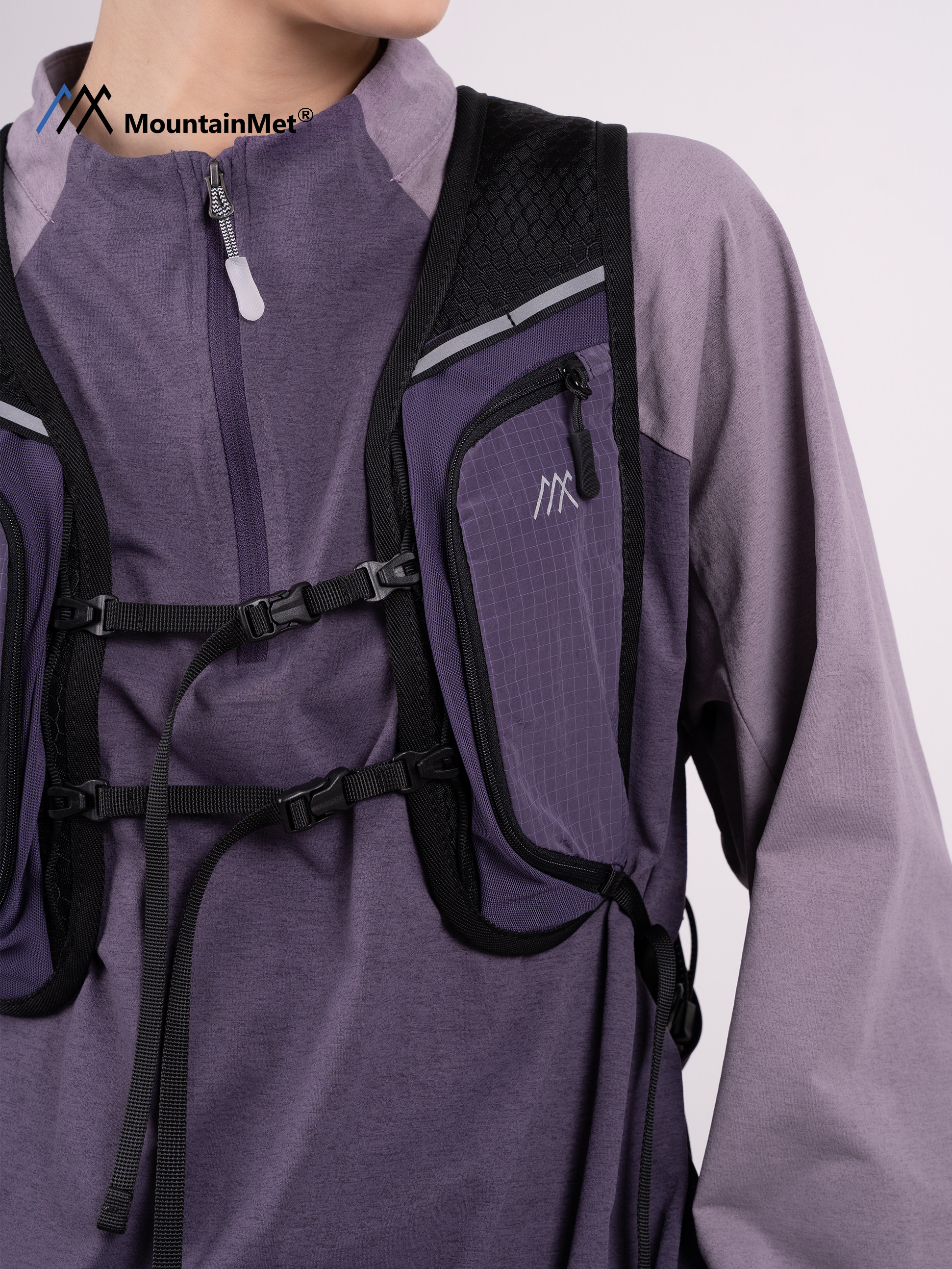 Mountainmet Outdoor Hiking and Mountaineering Summit Bag Lightweight Cross-Country Running Waterproof Backpack