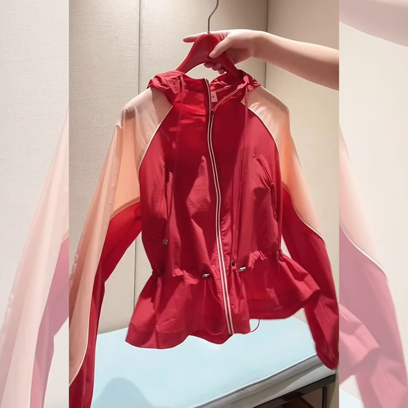 Contrast Color Short Hooded Waist-Cinching Sun Protection Jacket for Women, New Spring European Design Casual Outerwear Short Jacket
