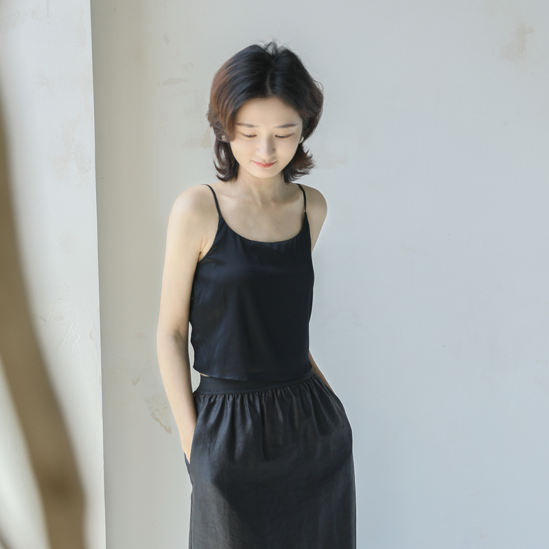 Dust-Dyed Mulberry Silk Camisole with Chest Pads, 2026 New Casual Skin-Friendly Top, Thin Summer Underwear