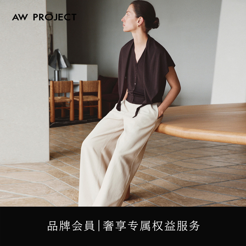 Aw Project Minimalist Scimitar-Style Pocket Design with Three-Dimensional Lines, Harem Silhouette Jeans, New Product Bw323124 Aw Project Minimalist Scimitar-Style Pocket Design with Three-Dimensional Lines, Harem Silhouette Jeans, New Product Bw323124