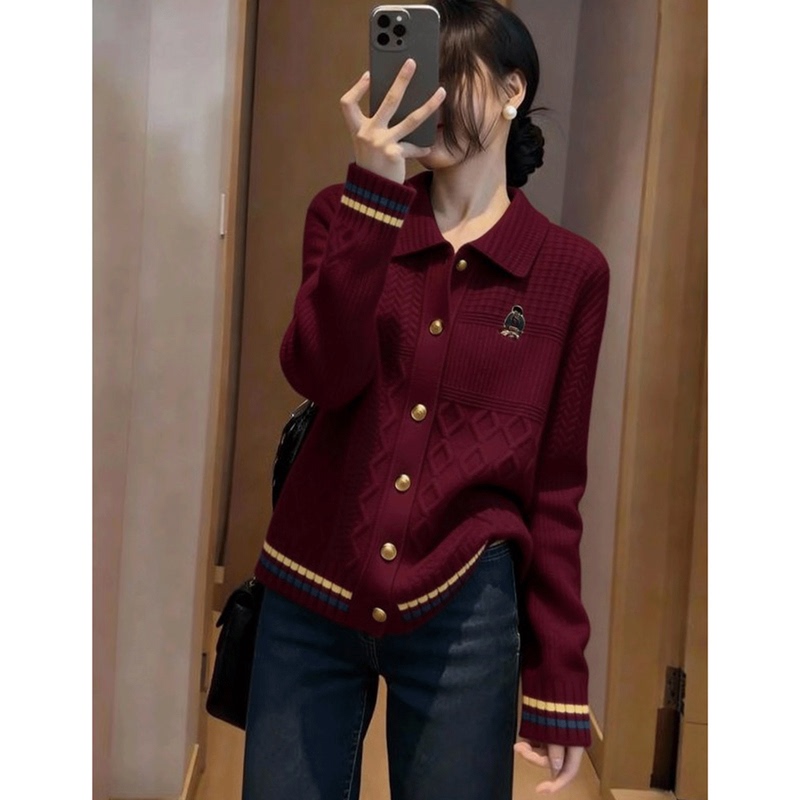 Light Luxury and Elegant Style Polo Collar Sweater for Women, Autumn and Winter 2026 New Style Knitted Cardigan with Beautiful Long-Sleeved Top Underneath Light Luxury and Elegant Style Polo Collar Sweater for Women, Autumn and Winter 2026 New Style Knitted Cardigan with Beautiful Long-Sleeved Top Underneath