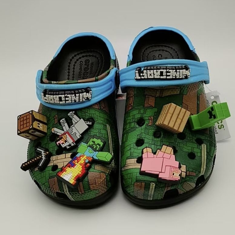Minecraft Dongdongle New 3Rd Generation Cartoon Co-Branded Children's Crocs Boys Sandals Beach Shoes Summer