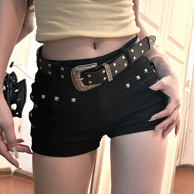 Black Studded Denim Ultra-Short Shorts for Women, New Summer Style, Hot Girl Y2K Tight Hot Pants, American-Style Elastic Hip-Hugging Pants Black Studded Denim Ultra-Short Shorts for Women, New Summer Style, Hot Girl Y2K Tight Hot Pants, American-Style Elastic Hip-Hugging Pants